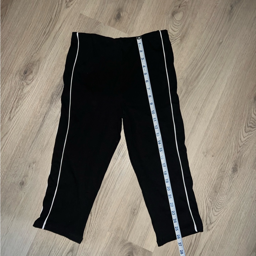 ASOS DESIGN Ribbed Capri Pants with Contrast Piping Size S NWT - Picture 2 of 9